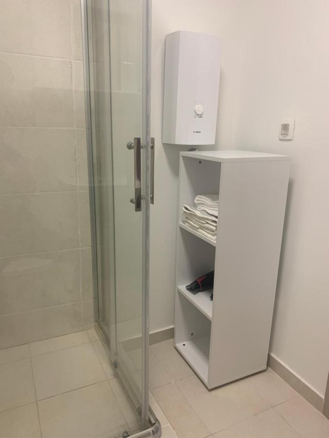 Artemis Business Apartment Szkopje Kültér fotó